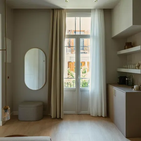 Agia Sofia 21 - Smooth Living شقة فندقية 4*