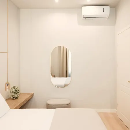 Agia Sofia 21 - Smooth Living 4*