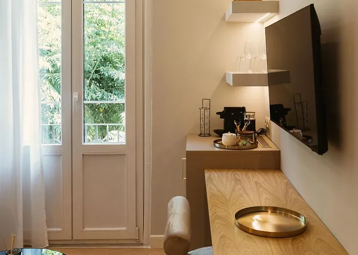 Agia Sofia 21 - Smooth Living 4*