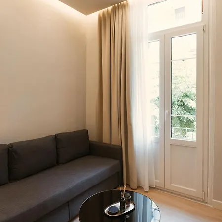 Agia Sofia 21 - Smooth Living Apartahotel